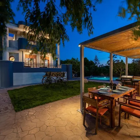 Infinity Premium Private Pool 3 Bedrooms 5 Bathrooms 2 Kitchens * Kos Town